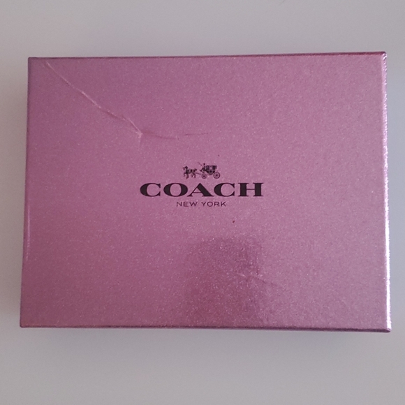 Coach Wristlet - Picture 6 of 6